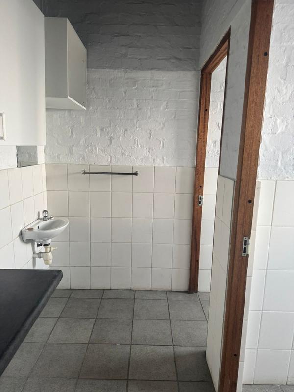 To Let commercial Property for Rent in Voorbaai Western Cape